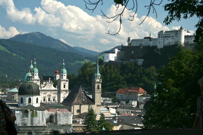 28.jpg - Salzburg - pevnost a staré město