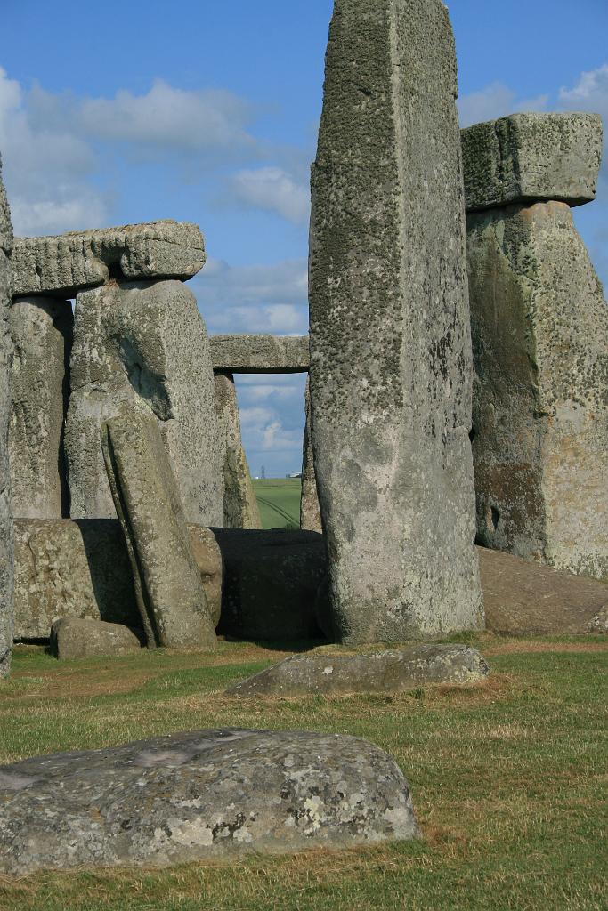 130704-077.JPG - Stonehenge