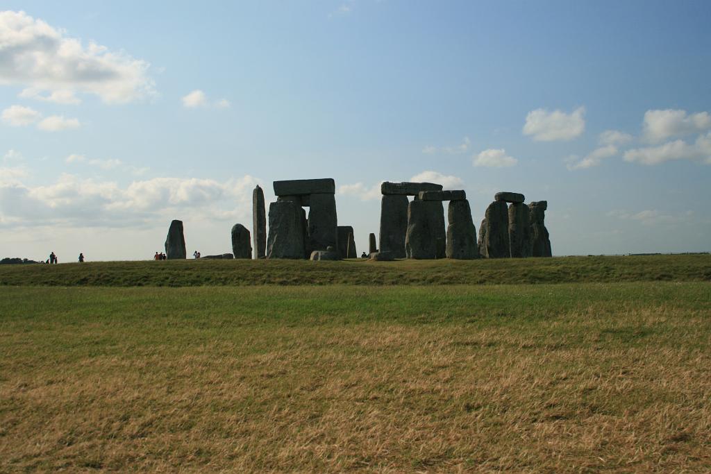 130704-085.JPG - Stonehenge