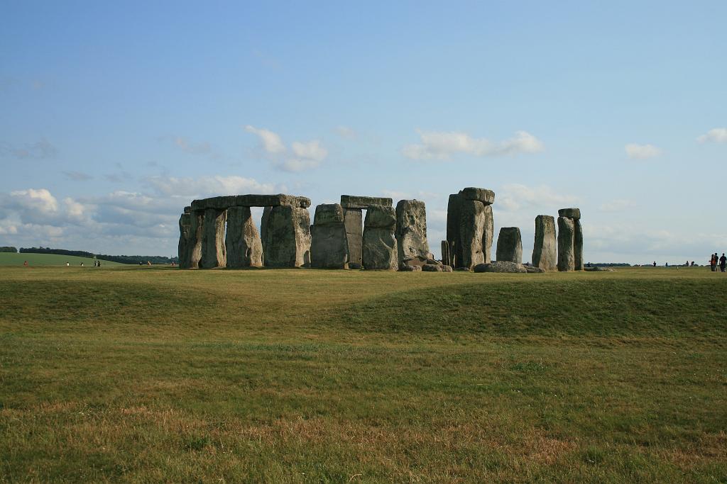 130704-092.JPG - Stonehenge