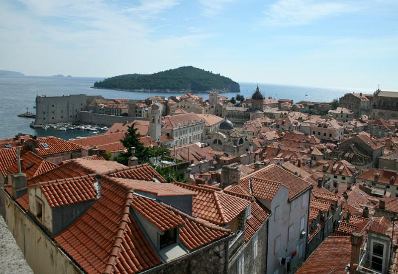 100924-096.jpg - Dubrovník - střechy