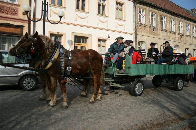 110305-04.jpg - Železnický masopust