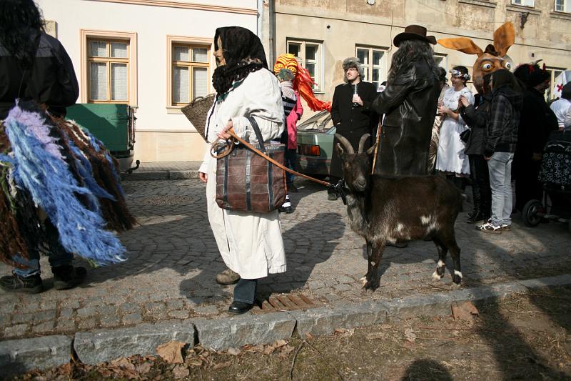 110305-06.jpg - Železnický masopust